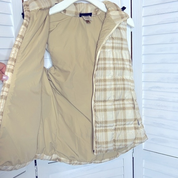Patagonia Wooly Plaid in Raw Linen Neutral Color Hood Vest Puffer Size Medium - Picture 7 of 11